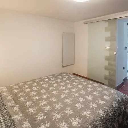 Casa de Férias Cozy In With Kitchen Vrsar