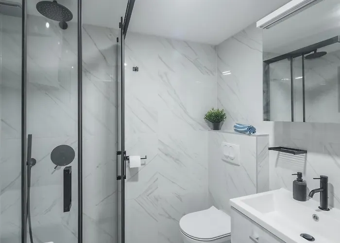 Cozy In With Kitchen 펜션 브르사르